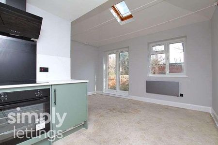 Broadwater Road, Worthing, BN14 - Photo 3