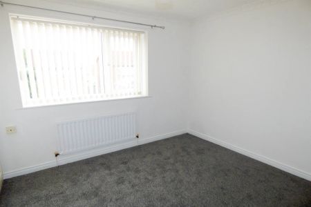 2 bed house to rent in Glamis Villas, Birtley, DH3 - Photo 4