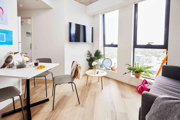 3 Bedroom Ensuite, King Single Bed - Photo 1