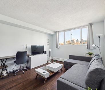 Chic Inner City Living In Mission | Fully Furnished Apartment - Photo 1