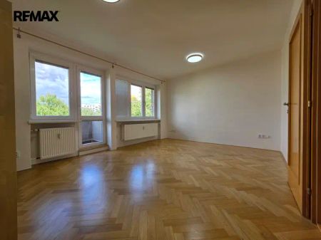 Pronájem krásného 3+kk s dvěma balkony a zahradou | Zamykalova, Olomouc – Lazce - Fotografie 4