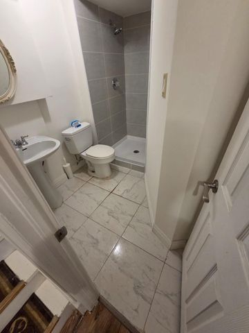 For Lease - 12 College Crescent Unit# Bsmt, Barrie, Ontario - Photo 5