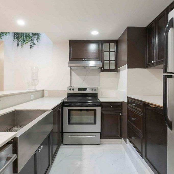 For Lease - 148 Collier Street Unit# B, Toronto, Ontario - Photo 1