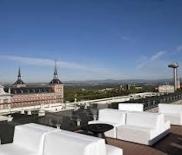 Calle de Andrés Mellado, Madrid, Community of Madrid 28015 - Photo 3