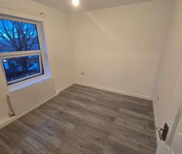 3 Bed Semi-Detached House, Hartley Brook Road, S5 - Photo 3