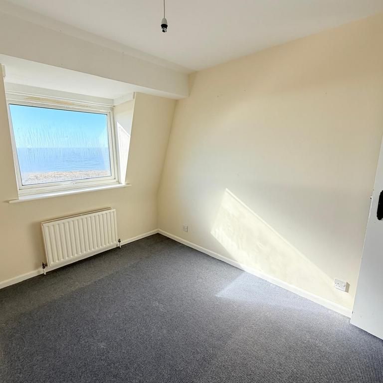 2 bedroom maisonette to rent - Photo 1