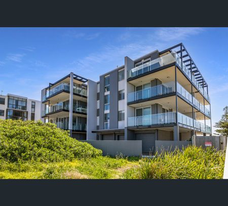 12/34 Kemp Street, The Junction, NSW 2291 - Photo 2