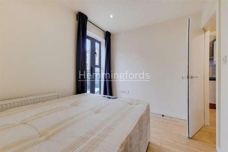 Platinum Court, Cephas Avenue, Stepney Green, London, E1 - Photo 2