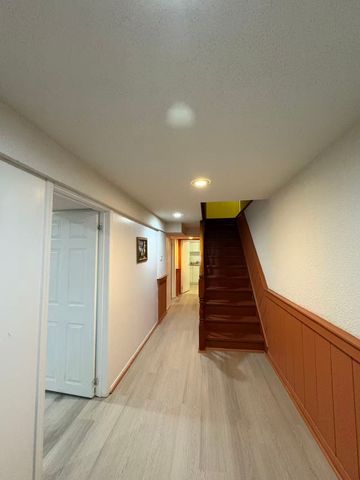 For Lease - 6 Rollingwood Drive, Toronto, Ontario - Photo 4