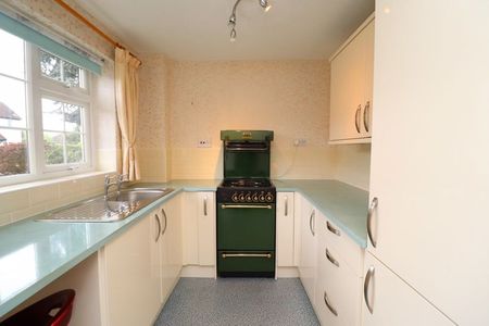 Brookthorpe Close, Gloucester - Photo 2