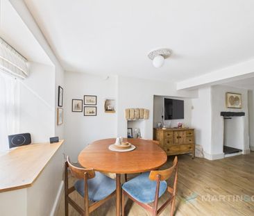 2 bedroom terraced house to rent - Photo 4