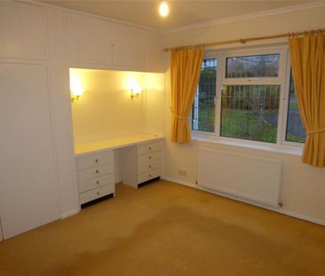 2 bedroom bungalow to rent - Photo 3