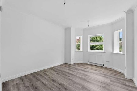 Crabton Close Road, Bournemouth, BH5 - Photo 2