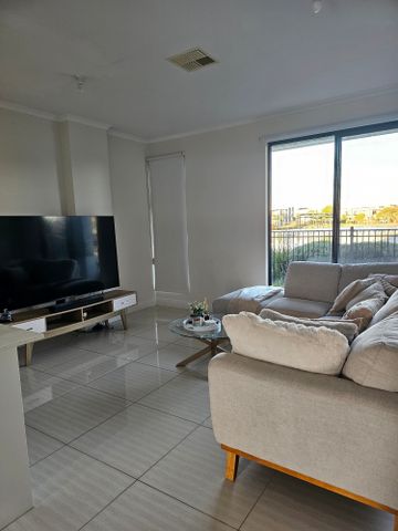 Mawson Lakes - Photo 2