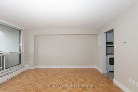 666 Spadina Avenue #906 - Photo 4