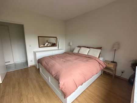 Appartement te huur - Foto 4