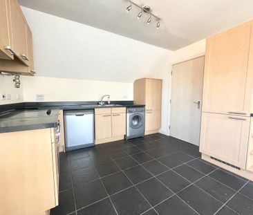 2 bedroom flat to rent - Photo 6