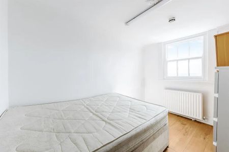 1 Bed Flat, Very Near West Cromwell Road Area, SW5 - Photo 2