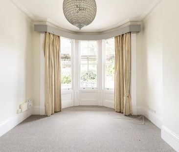 1 Bed Flat - Photo 1