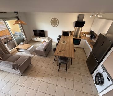 Location Appartement 1 pièce ST DENIS 97400 - Photo 1