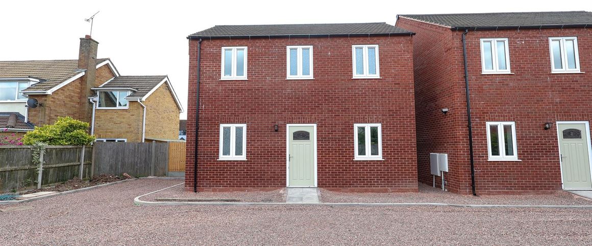 New Lords Court, Studley - Photo 1