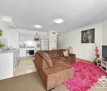 *James St Precinct *Storage*Privacy* 1x Bed 1x Bath 1xCarpark - Photo 6