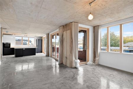 3 bedroom penthouse to rent - Photo 5