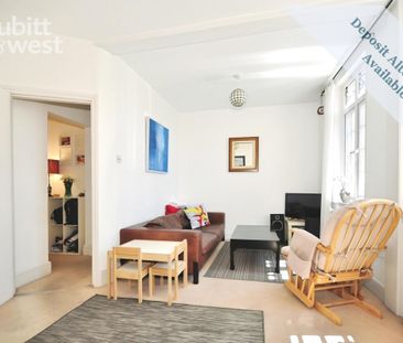 2 bedroom maisonette to rent - Photo 1