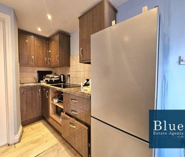 Studio to rent - Photo 6