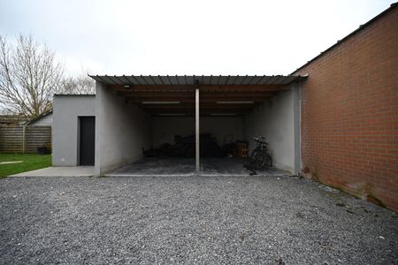 Halfopen bebouwing met carport voor 2 wagens! - Photo 5