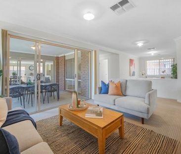 18 Riley Terrace, Tarneit VIC, Belconnen - Photo 2