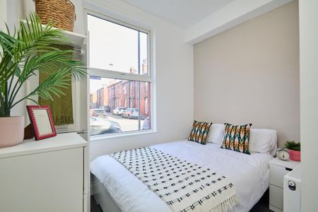 6 bedroom house to rent - Photo 3