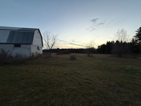 For Lease - 4922 First Line, Erin, Ontario - Photo 4