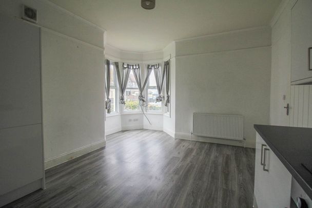 Weston-Super-Mare - Photo 1