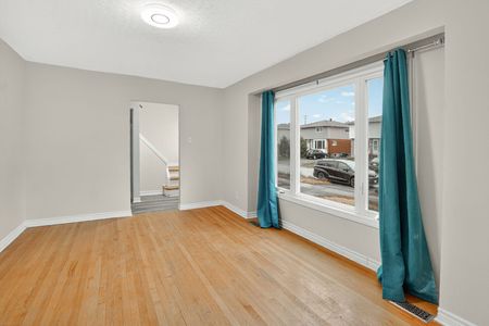 For Lease - 1393 Claymor Avenue, Mooneys Bay - Carleton Heights and Area, Ontario - Photo 5