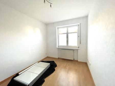 Helle, großz. EG-Whg. 3 ZKB Gä.-WC EBK, gr. Garten, Garage, top Lage GT-Süd - Photo 4