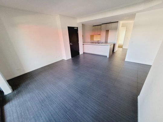 2 / 17 Musgrave Road, Indooroopilly - Photo 1