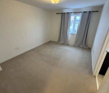 231 BRAMBLING WAY - Photo 1