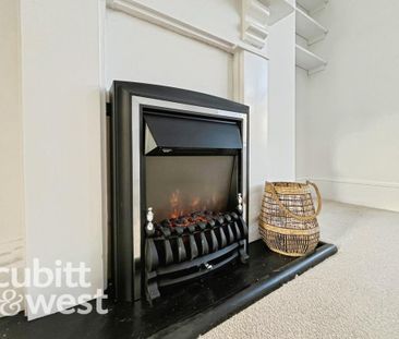 3 bedroom terraced house to rent - Photo 3