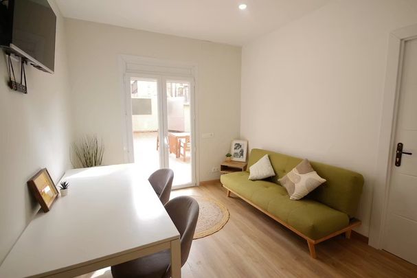 Carrer de la Riera de Sant Miquel, Barcelona, Catalonia 08006 - Photo 1