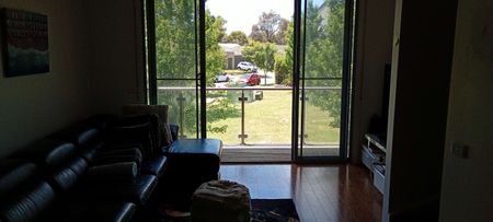 Craigieburn - Photo 2