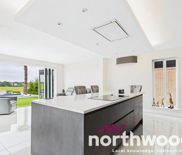 5 bedroom detached house to rent - Photo 5