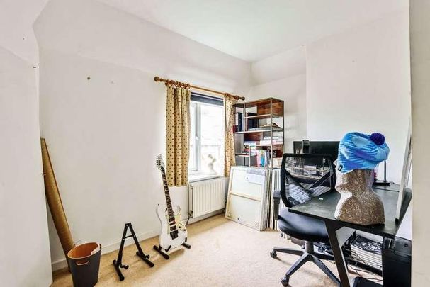 Devonshire Street, Cheltenham, Gloucestershire, GL50 - Photo 1