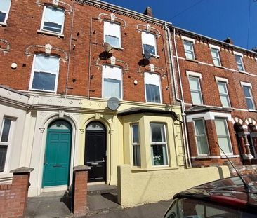 Flat 3, 24 Cromwell Road, BT7, Belfast - Photo 4