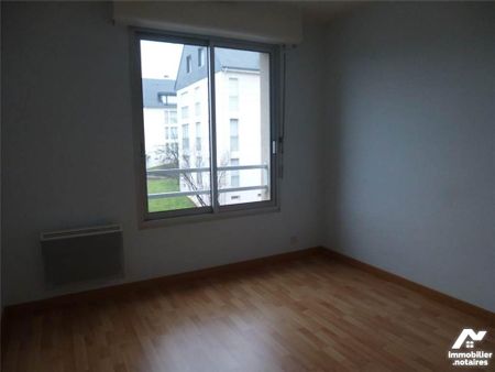 LOCATION APPARTEMENT T3- MAYENNE, deux chambres avec balcon, parking couvert et cave. - Photo 5