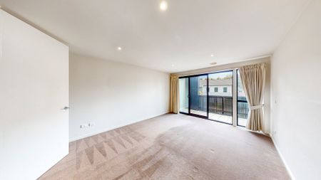 16 Carrangall Place, Parkville - Photo 4