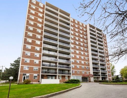 560 Birchmount Road | 560 Birchmount Road, Toronto - Photo 1