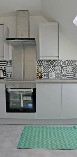House share to rent - Photo 1