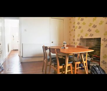 3 Bed Terraced House, Edgehill Street, RG1 - Photo 3
