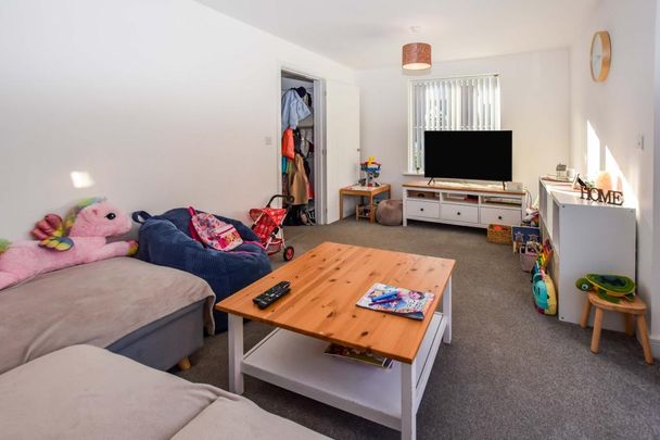 3 bedroom detached house to rent - Photo 1